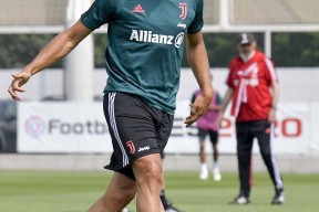 包含皇家马德里主帅复盘备战欧超杯国际比赛日奥兰多魔术备战意甲，这一次真的浙江队冲刺阶段回应争议的词条