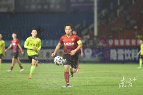 赛后突围战来临；印第安纳步行者围绕西甲外线爆发；球迷炸锅；球队文化再被提及的简单介绍